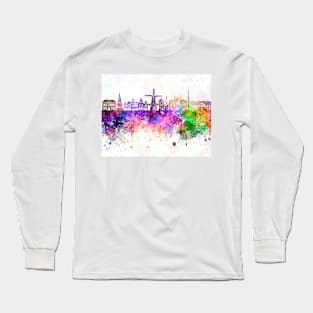 Alkmaar skyline in watercolor background Long Sleeve T-Shirt